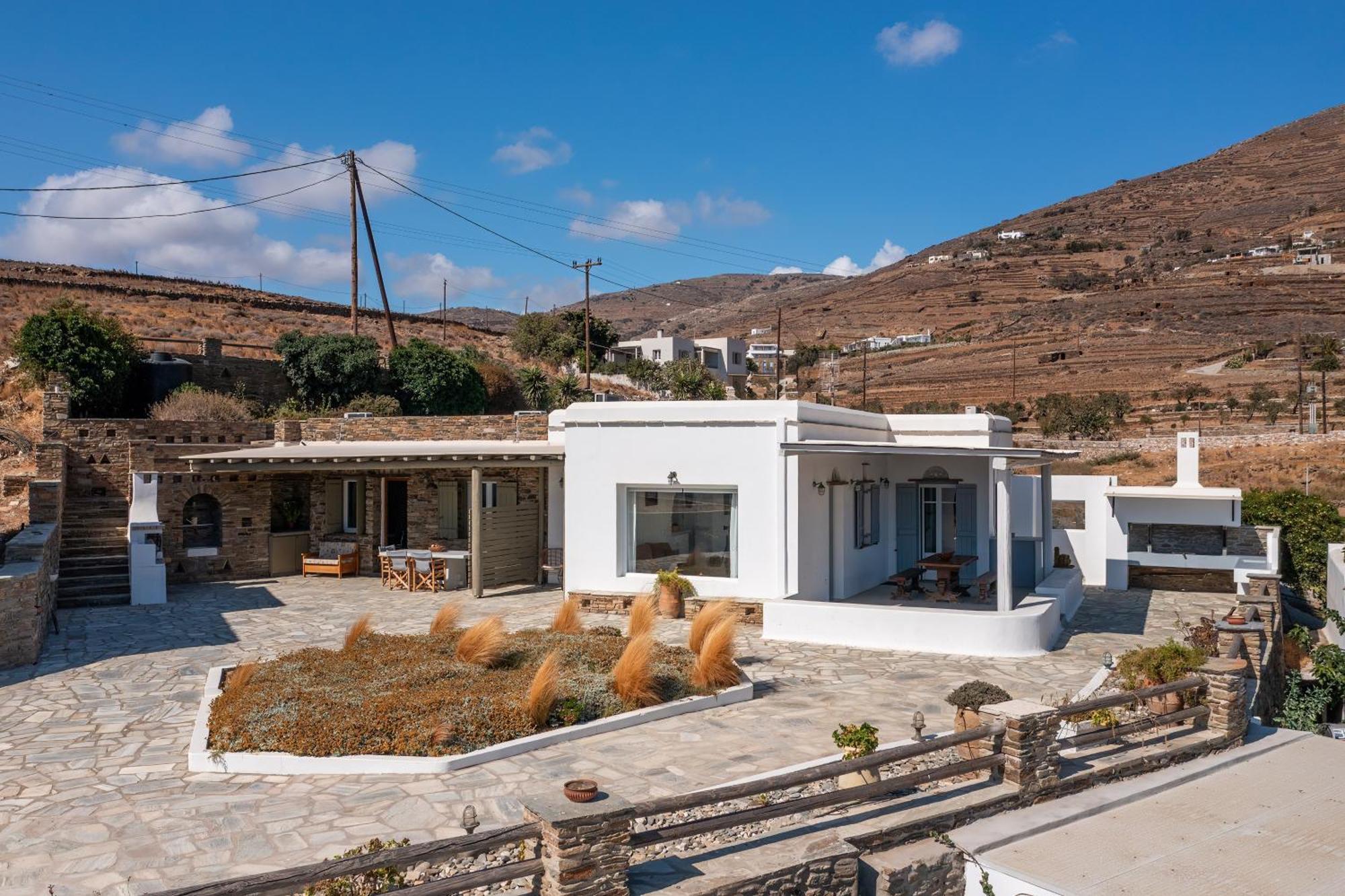 Вилла Andrea'S Tinos House Агиос-Состис Экстерьер фото