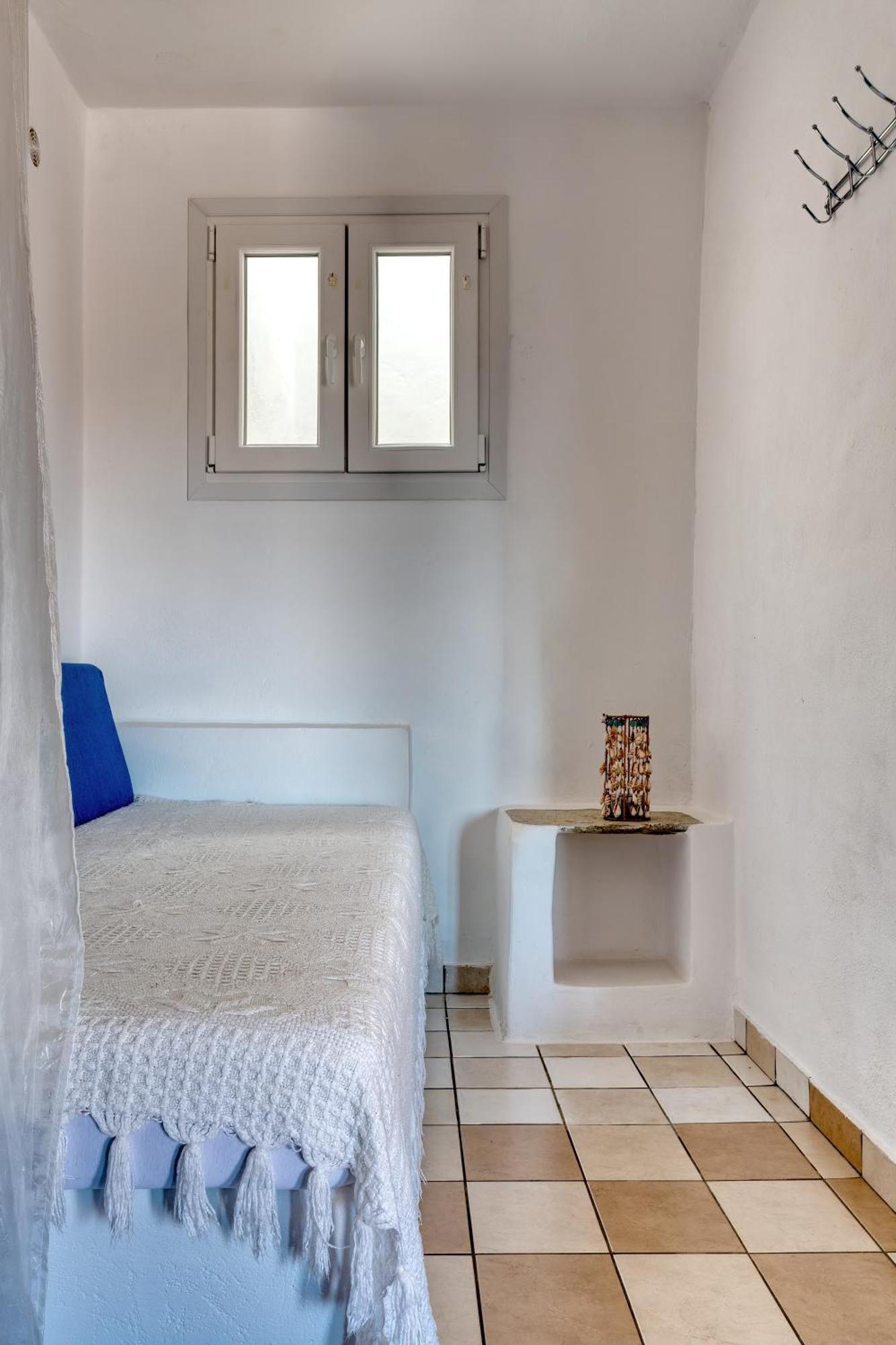 Вилла Andrea'S Tinos House Агиос-Состис Экстерьер фото